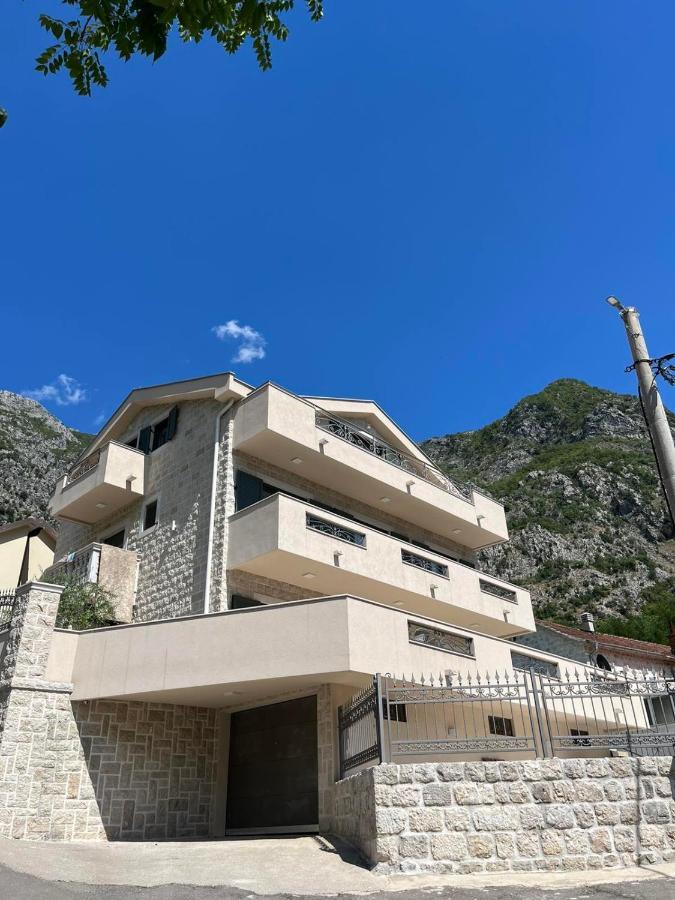 Villa Pul Risan Exterior photo